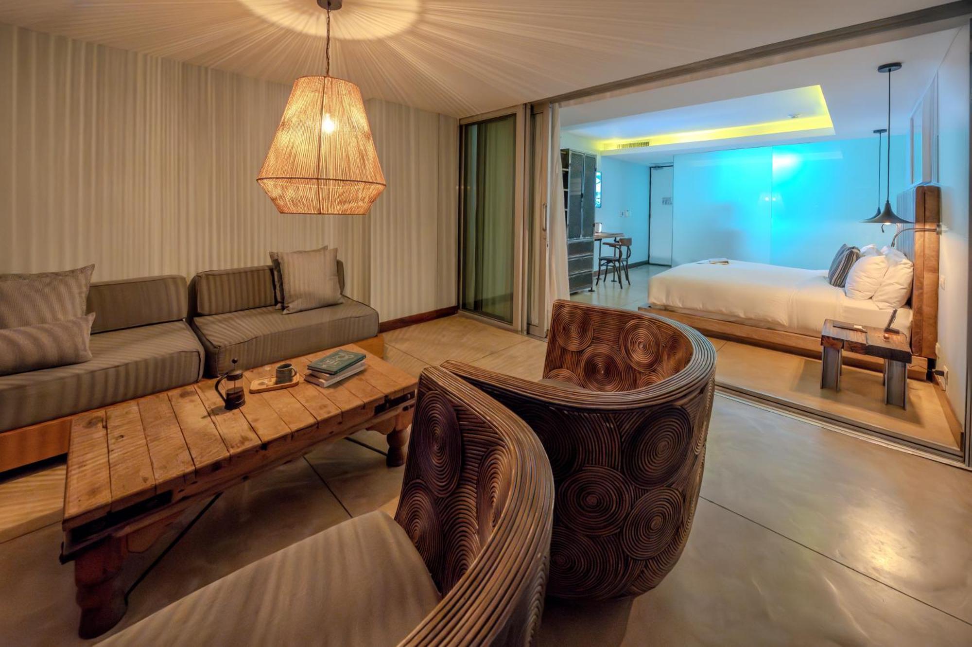 מדיין The Charlee Hotel חדר תמונה